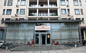 Отель Жовтневый